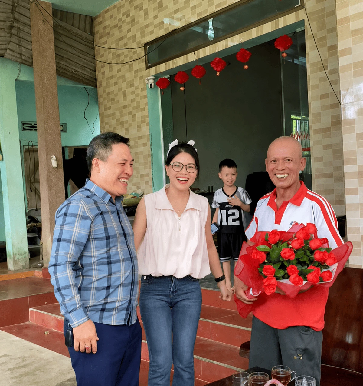 ChatGPT Image 10 09 56 25 thg 5 2026 1